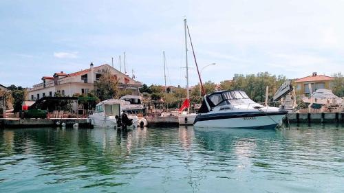 Apartment in Klimno - Insel Krk 33504 in Klimno