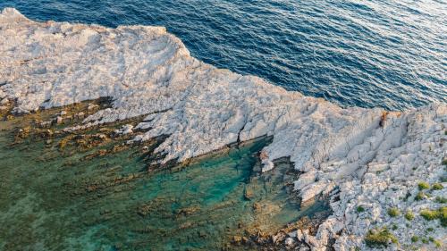 Seafront Villa in Kornati Private Terrace and Direct Beach Access