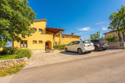 Double D Modern Family Apartment near Koper - Happy Rentals