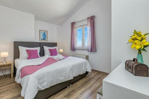 Island Resort Mihaela in Okrug Gornji