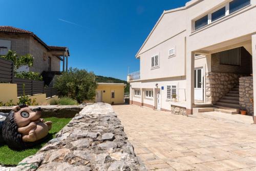 Apartments Neda in Bilice