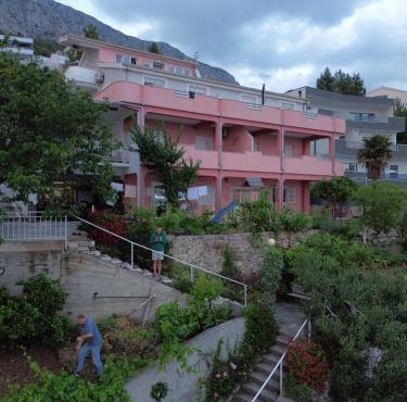 Apartments Coko in Omiš