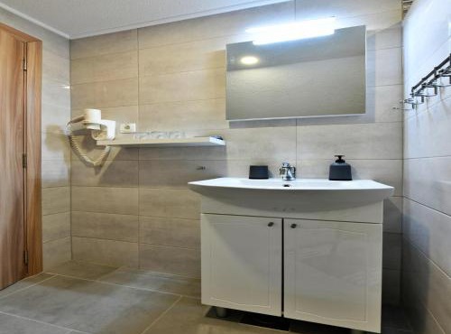 Apartment near Plitvička Lake and Korana River