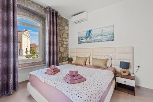 Angel's Sunrise Apartment