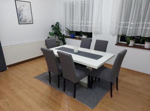 A house, free parking, sauna in Koprivnica