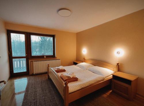 Rooms and Apartments Panker