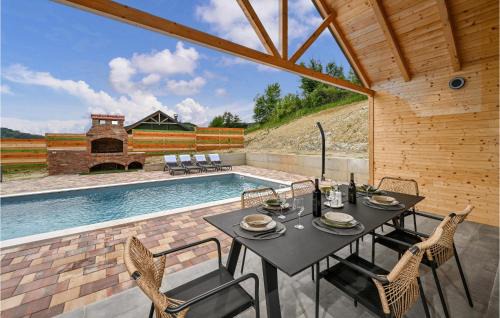 Lovely Home In Klokovec