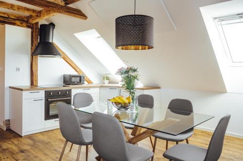 Drive Caffe Apartments