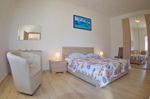 Holiday apartments in house Sanja in Rakalj