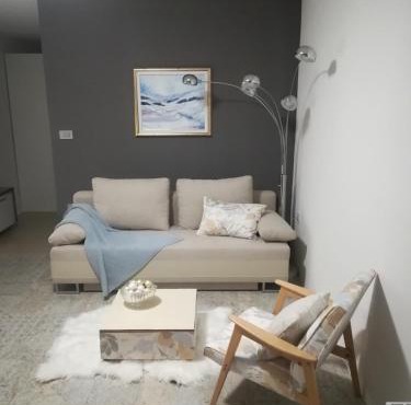 Angel's Nest Apartment